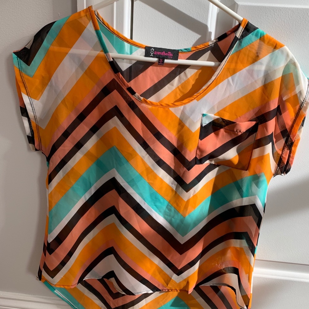Chevron top